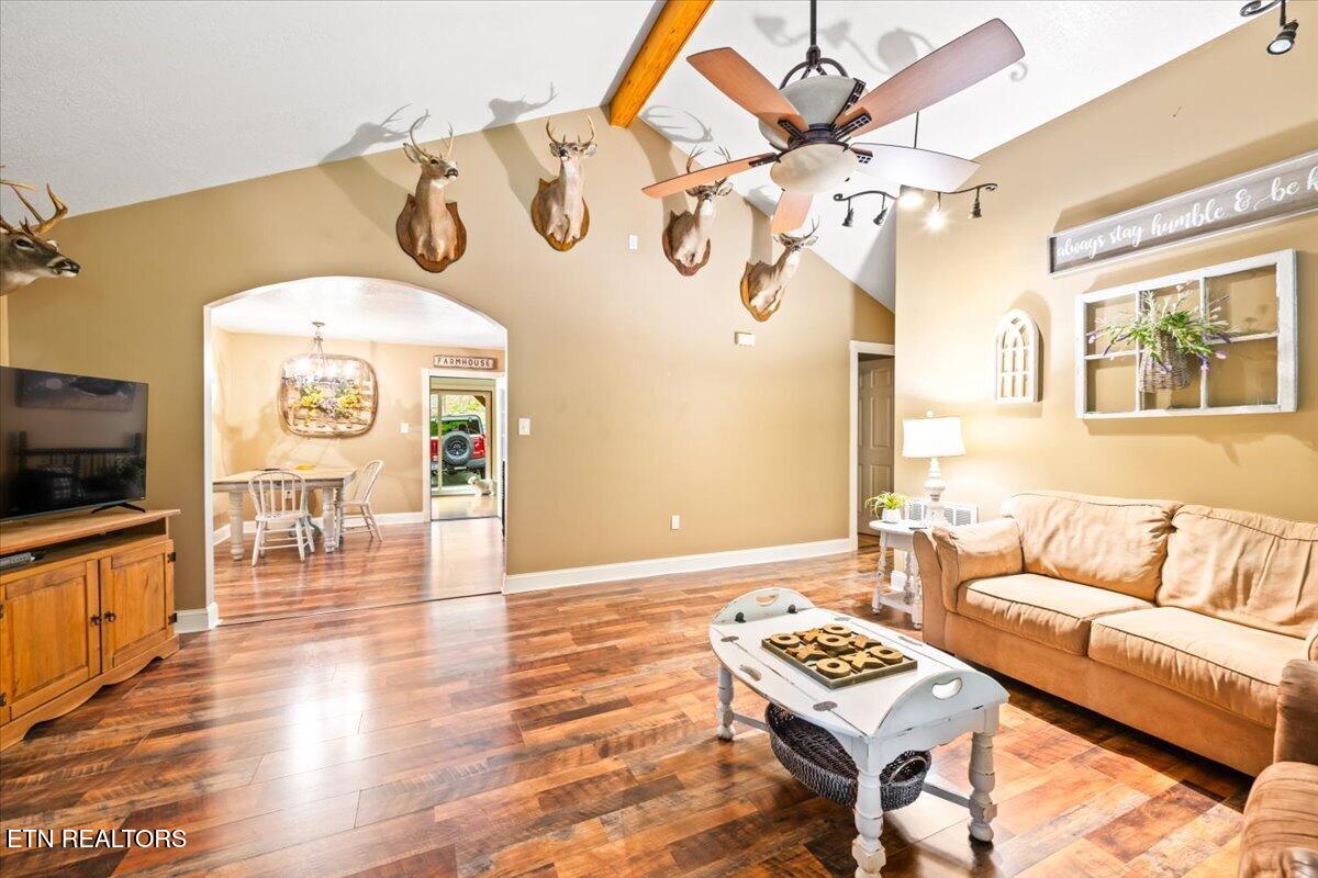 951 Knoxville Hollow Road Lafollette TN 37766