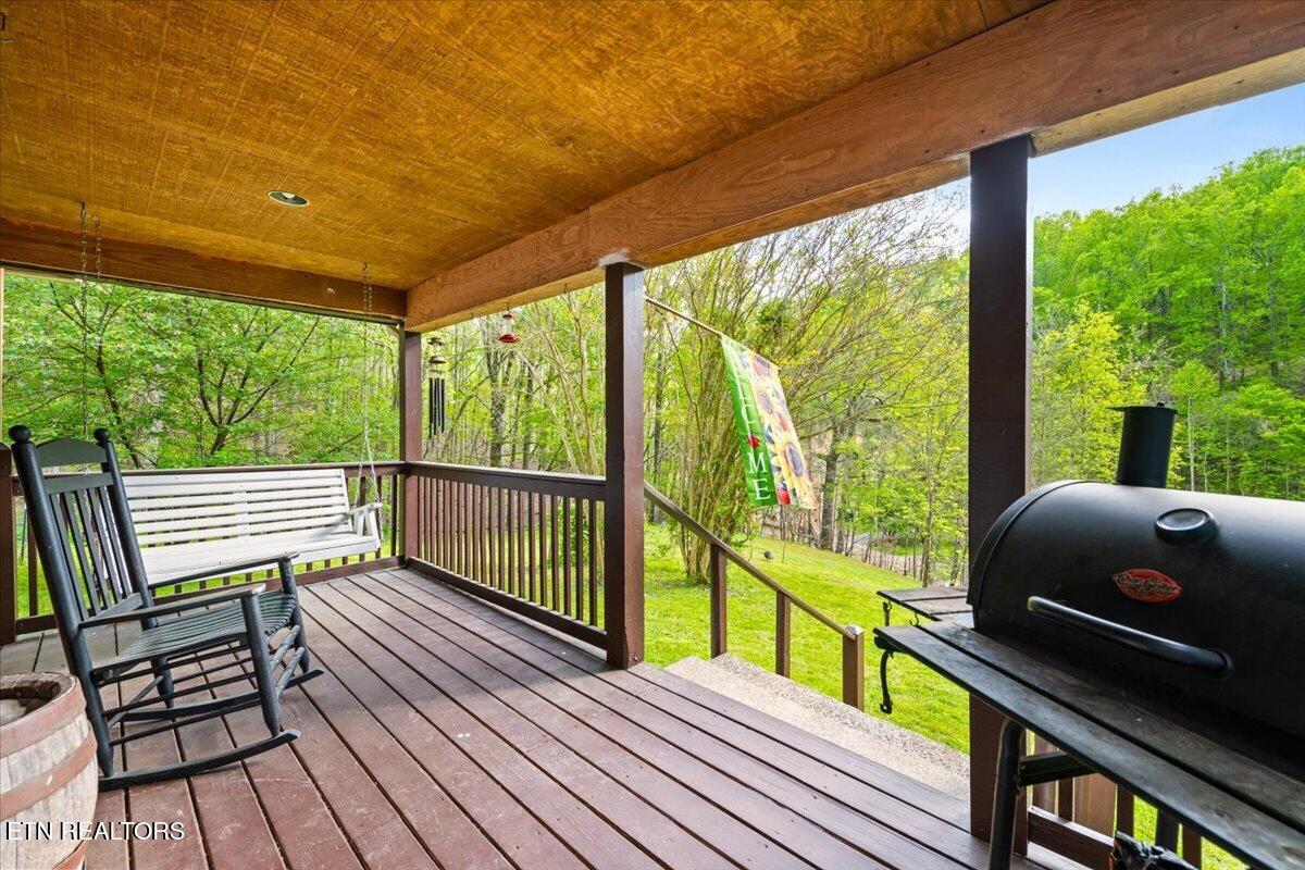 951 Knoxville Hollow Road Lafollette TN 37766
