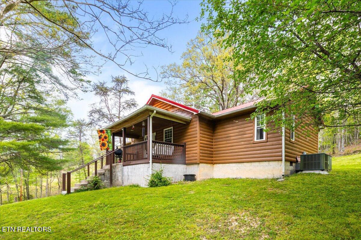 951 Knoxville Hollow Road Lafollette TN 37766
