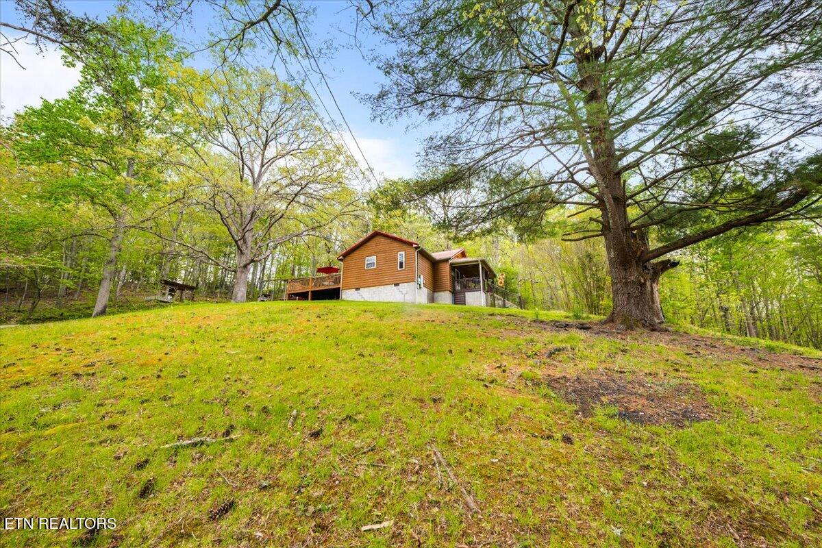 951 Knoxville Hollow Road Lafollette TN 37766
