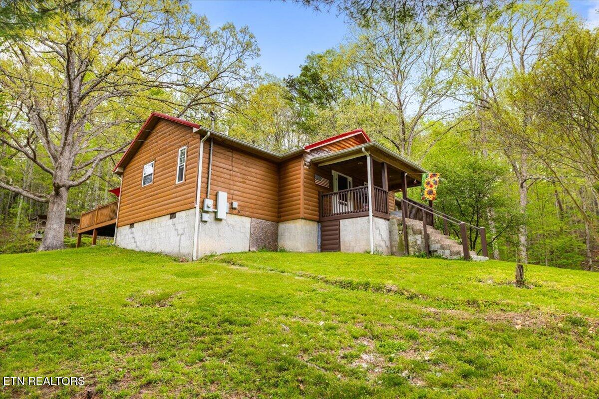 951 Knoxville Hollow Road Lafollette TN 37766