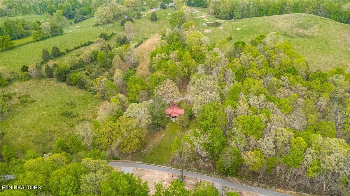 951 Knoxville Hollow Road Lafollette TN 37766