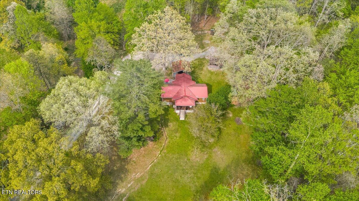 951 Knoxville Hollow Road Lafollette TN 37766