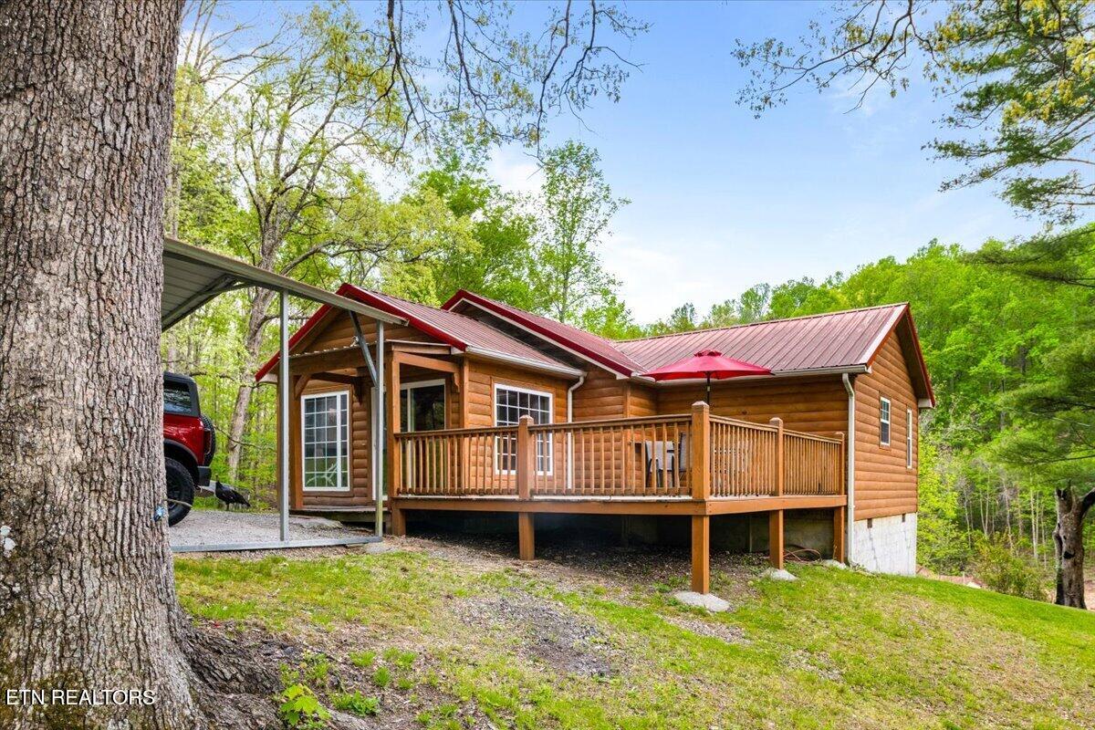 951 Knoxville Hollow Road Lafollette TN 37766