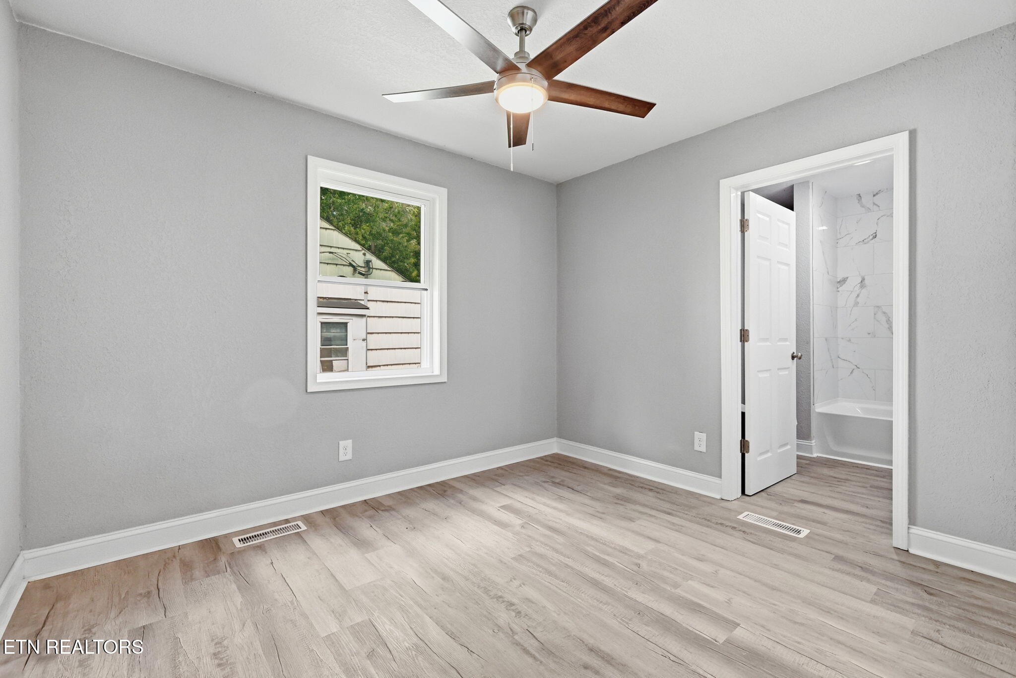2548 Larkwood Lane Knoxville TN 37921