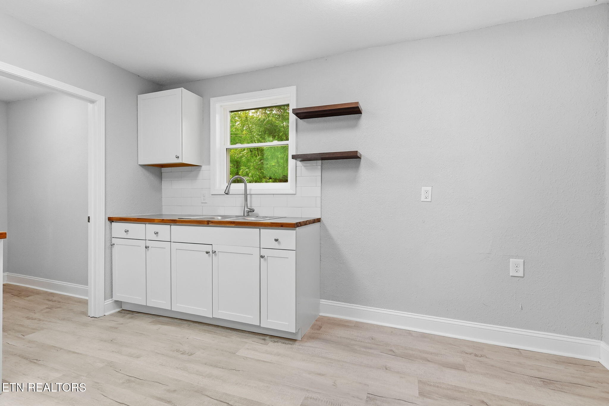 2548 Larkwood Lane Knoxville TN 37921