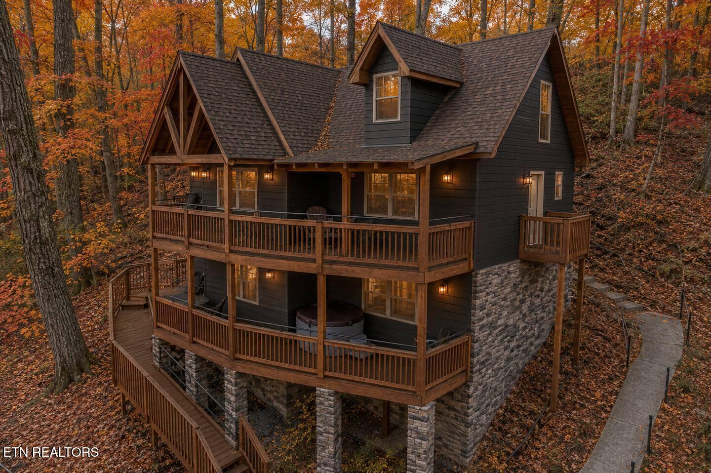 1218 N Baden Drive Gatlinburg TN 37738