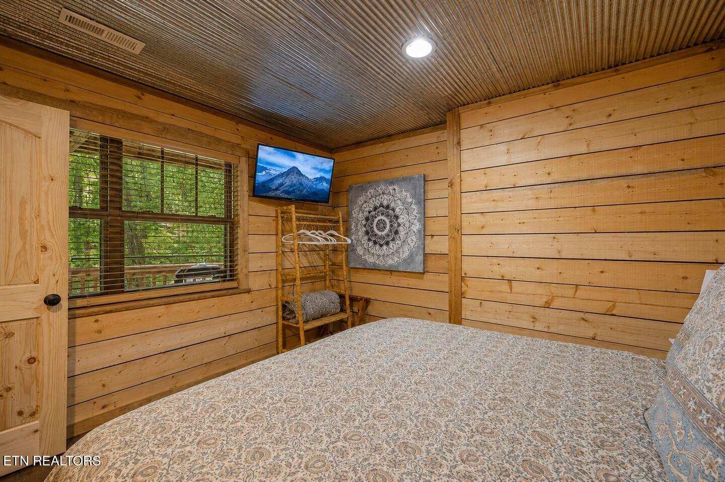 1218 N Baden Drive Gatlinburg TN 37738