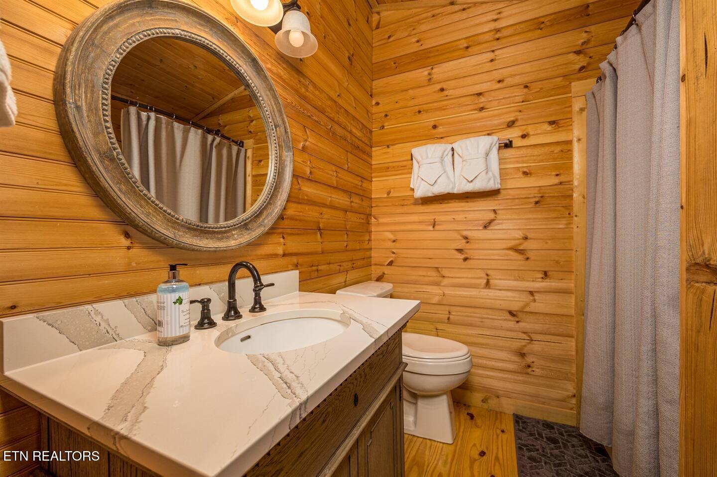 1218 N Baden Drive Gatlinburg TN 37738