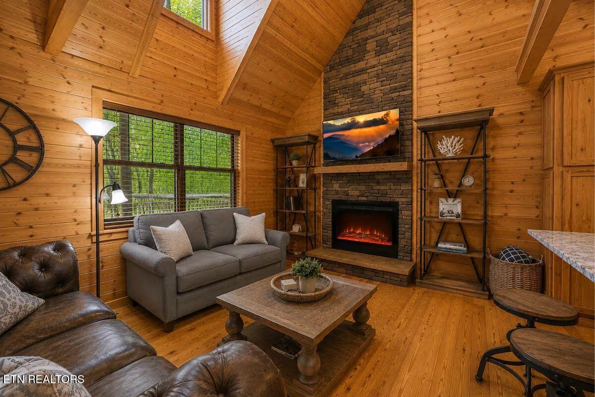 1218 N Baden Drive Gatlinburg TN 37738