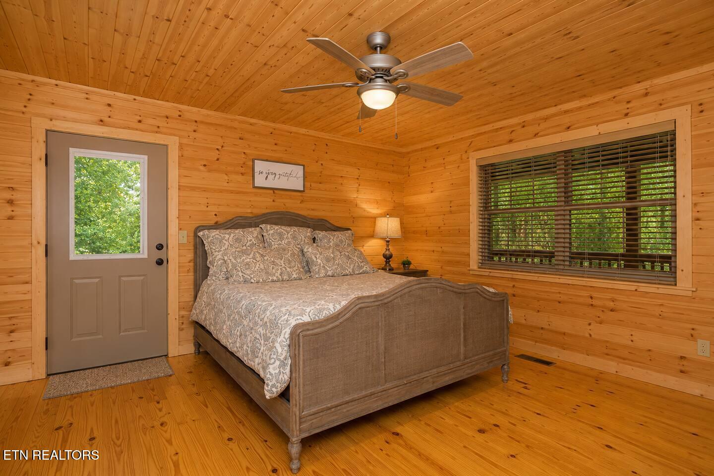 1218 N Baden Drive Gatlinburg TN 37738