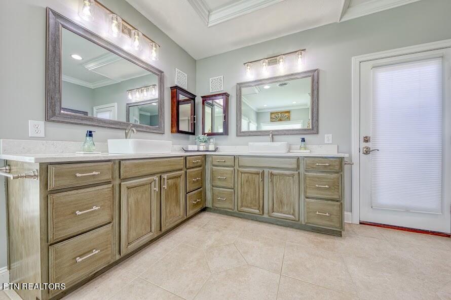 3817 Compass Pointe Drive Louisville TN 37777