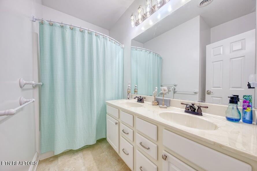 3817 Compass Pointe Drive Louisville TN 37777