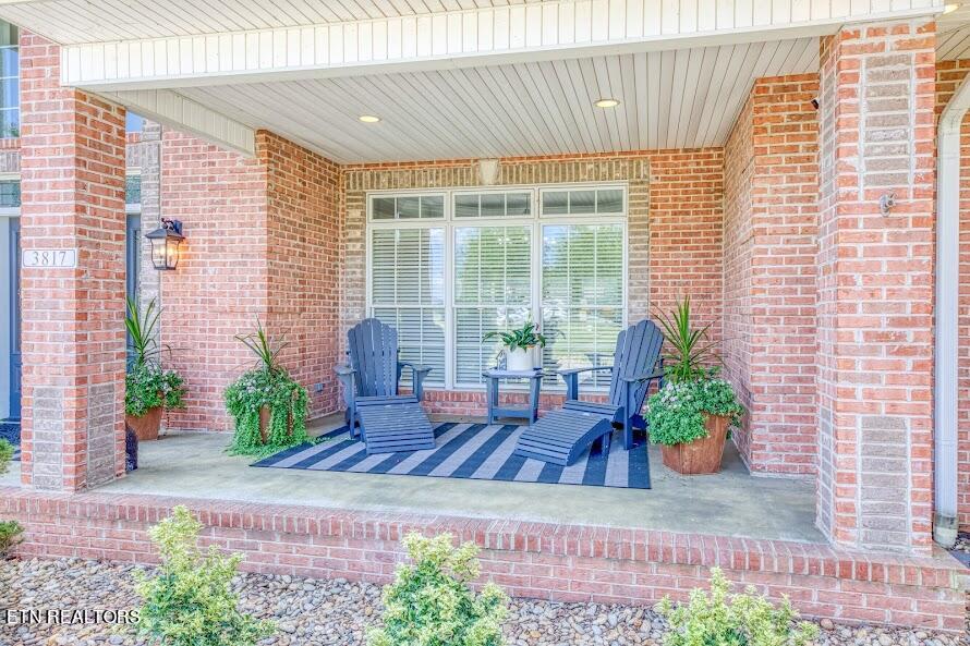 3817 Compass Pointe Drive Louisville TN 37777