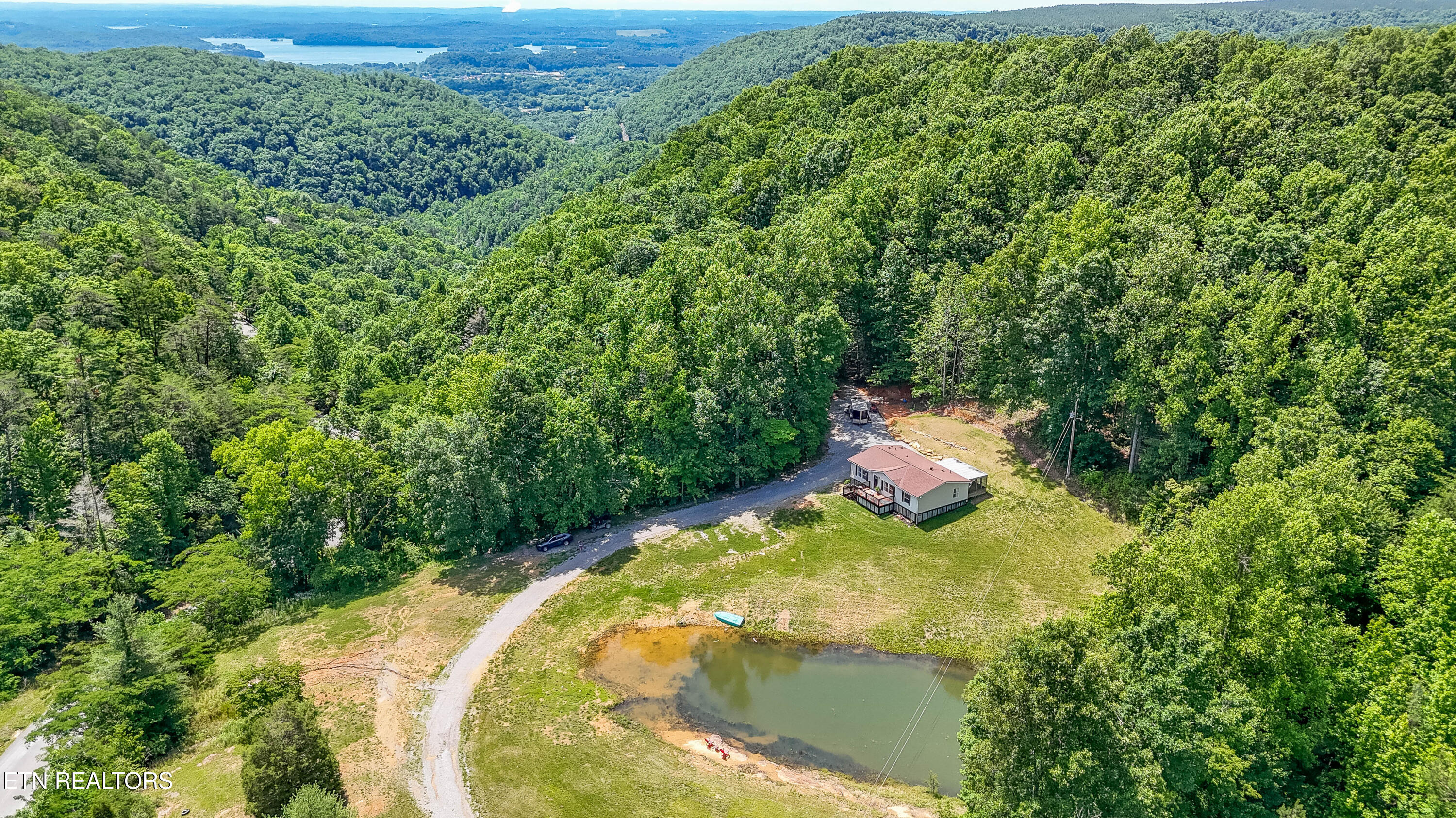 2479 Shut In Gap Road Spring City TN 37381