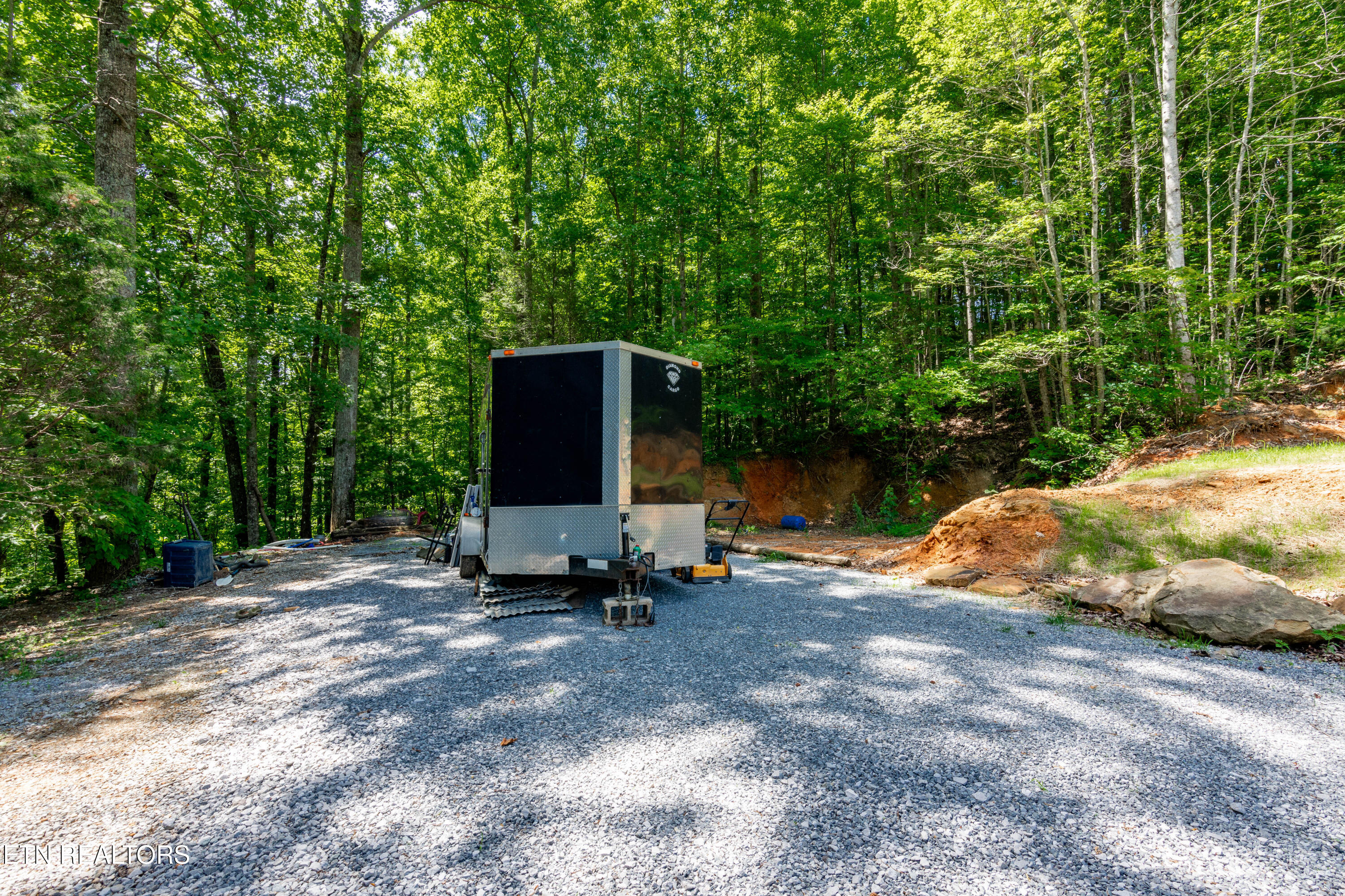 2479 Shut In Gap Road Spring City TN 37381