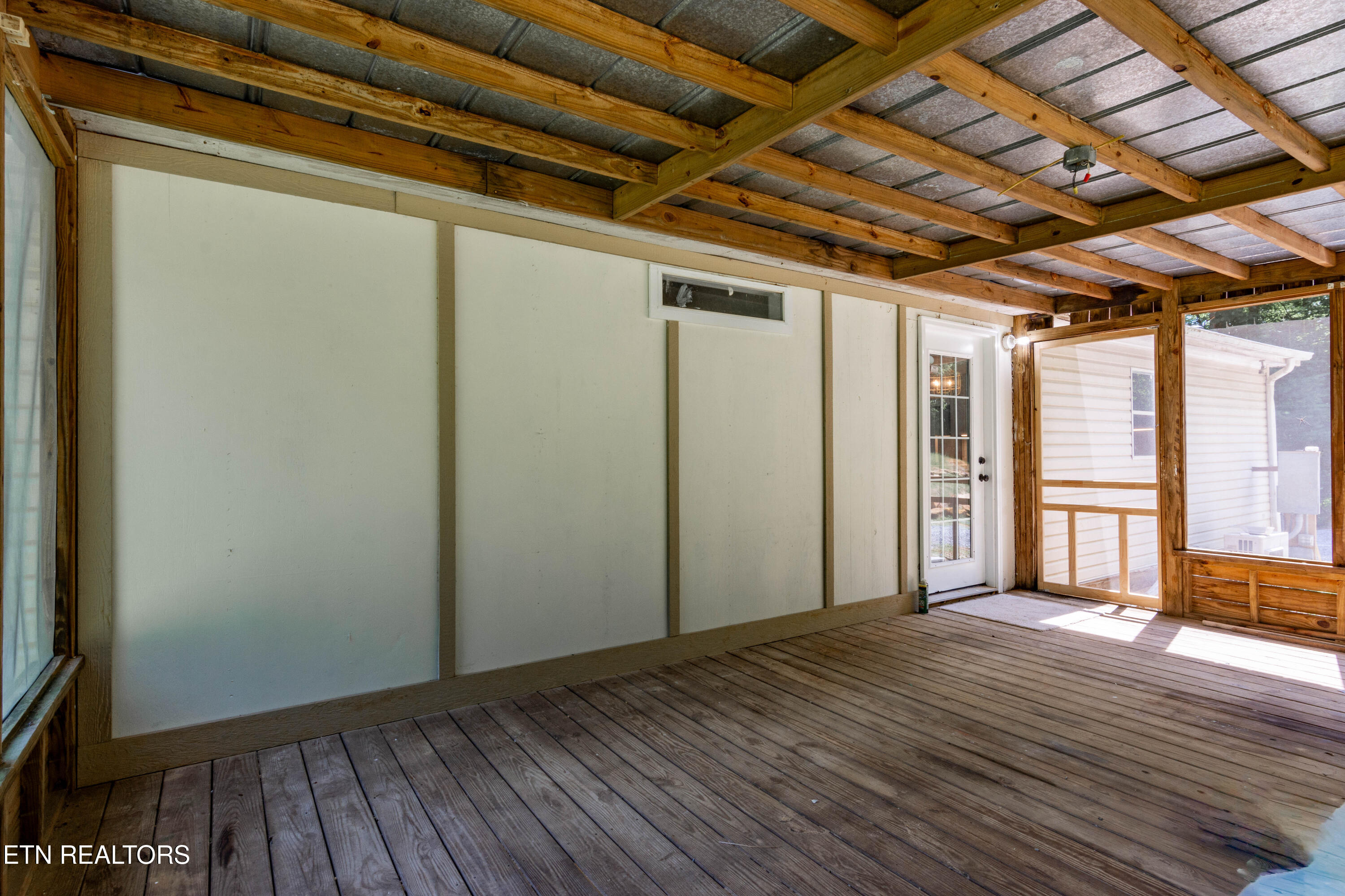 2479 Shut In Gap Road Spring City TN 37381