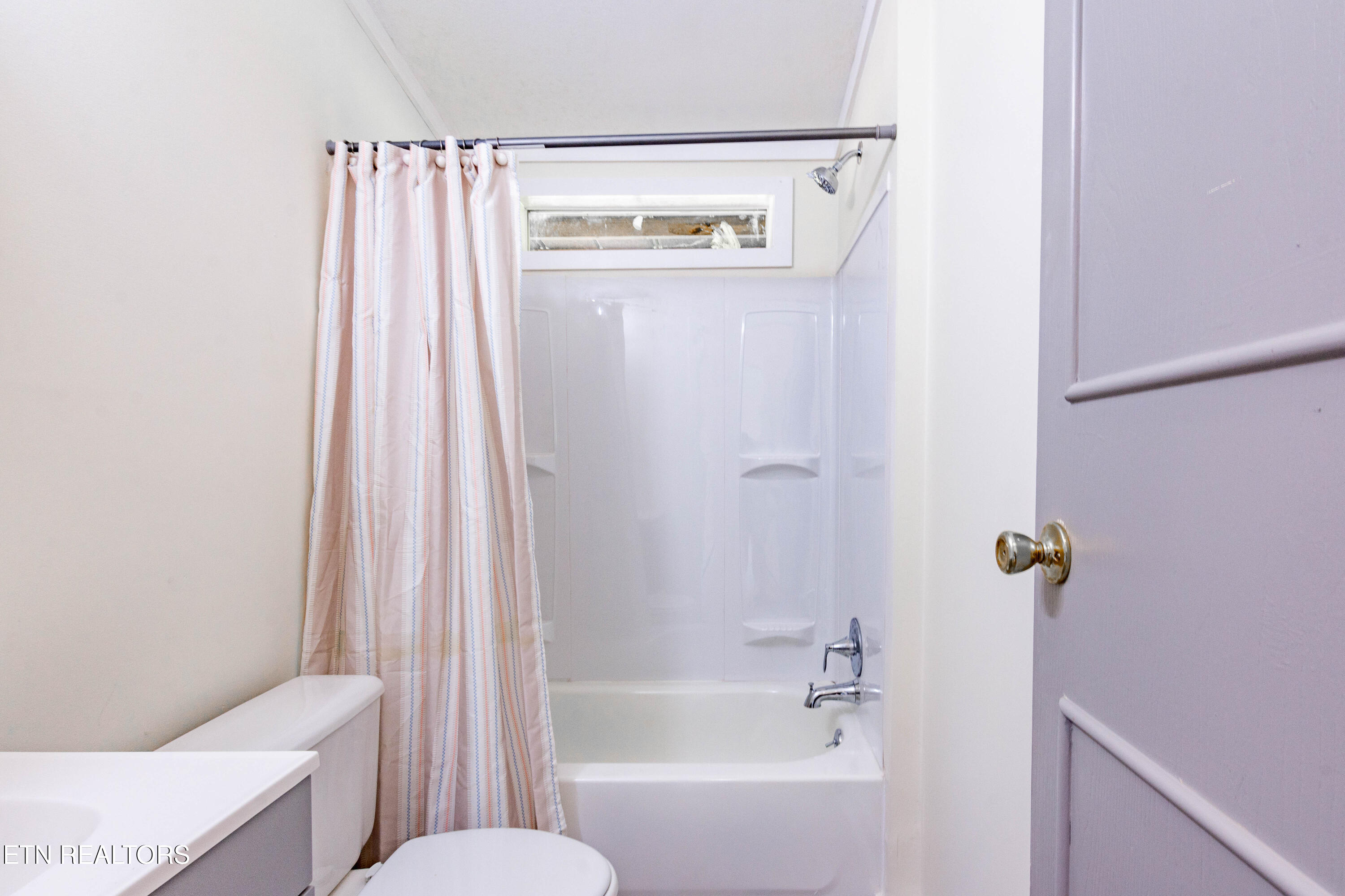 2479 Shut In Gap Road Spring City TN 37381