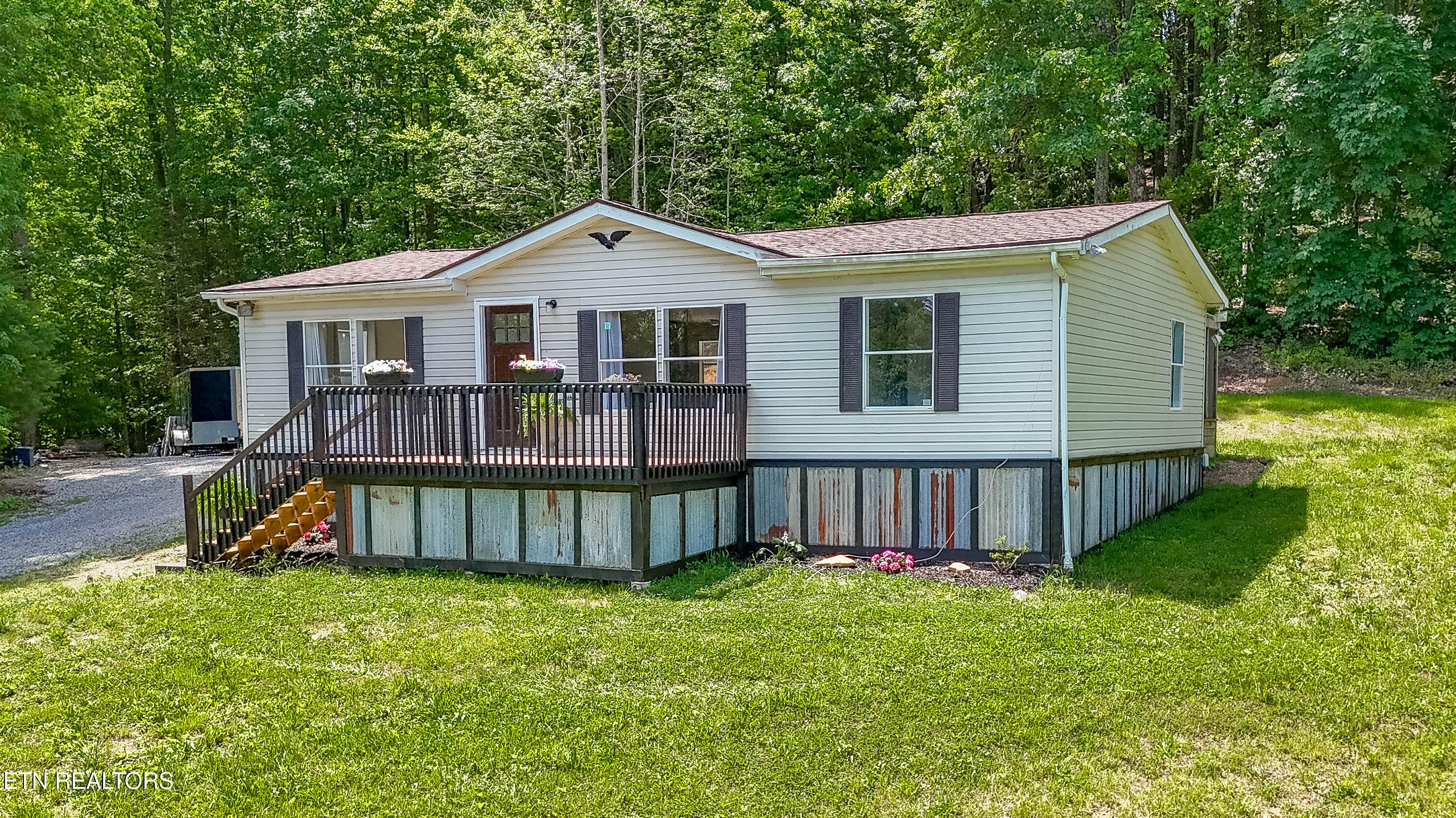 2479 Shut In Gap Road Spring City TN 37381
