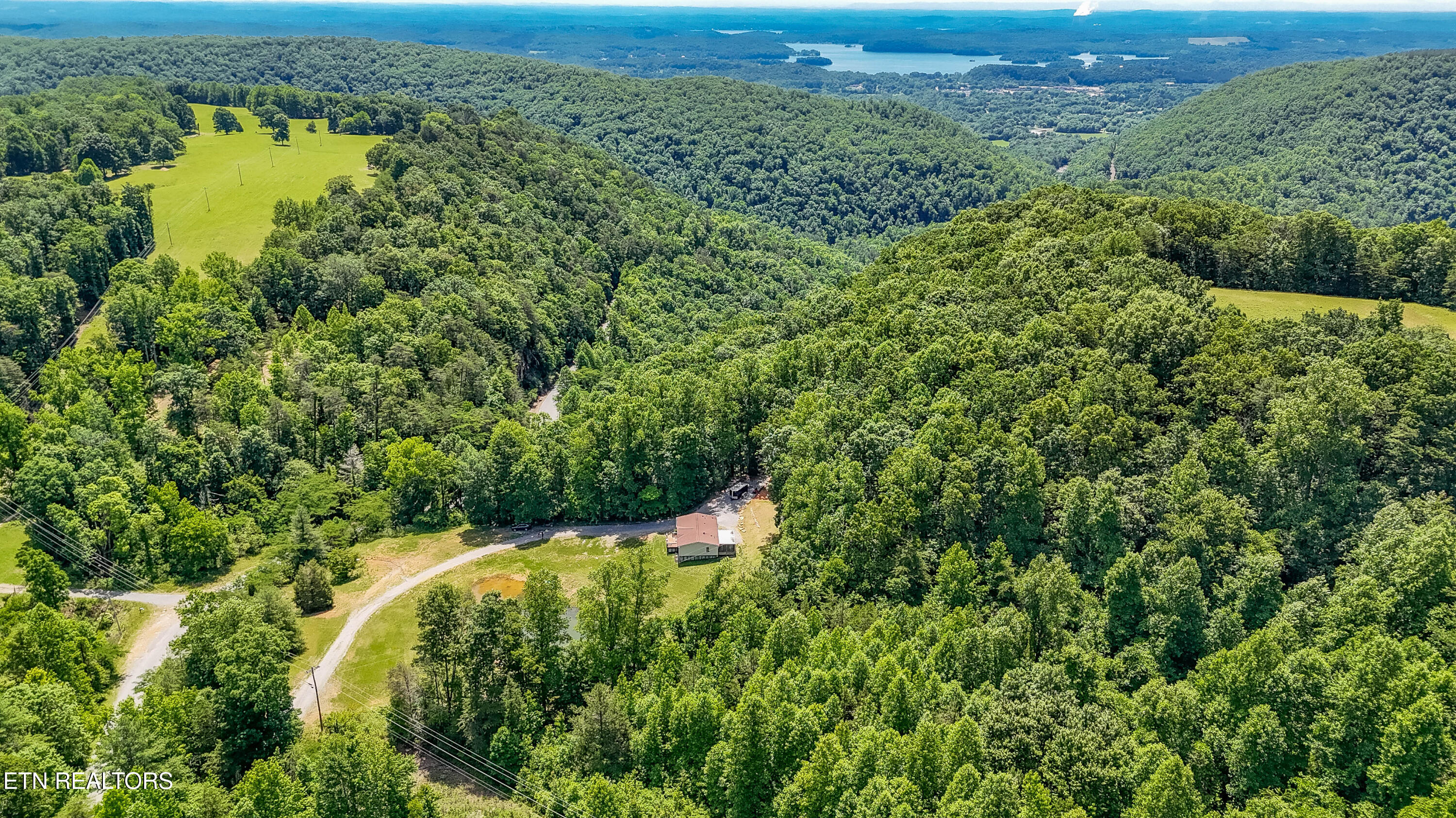 2479 Shut In Gap Road Spring City TN 37381