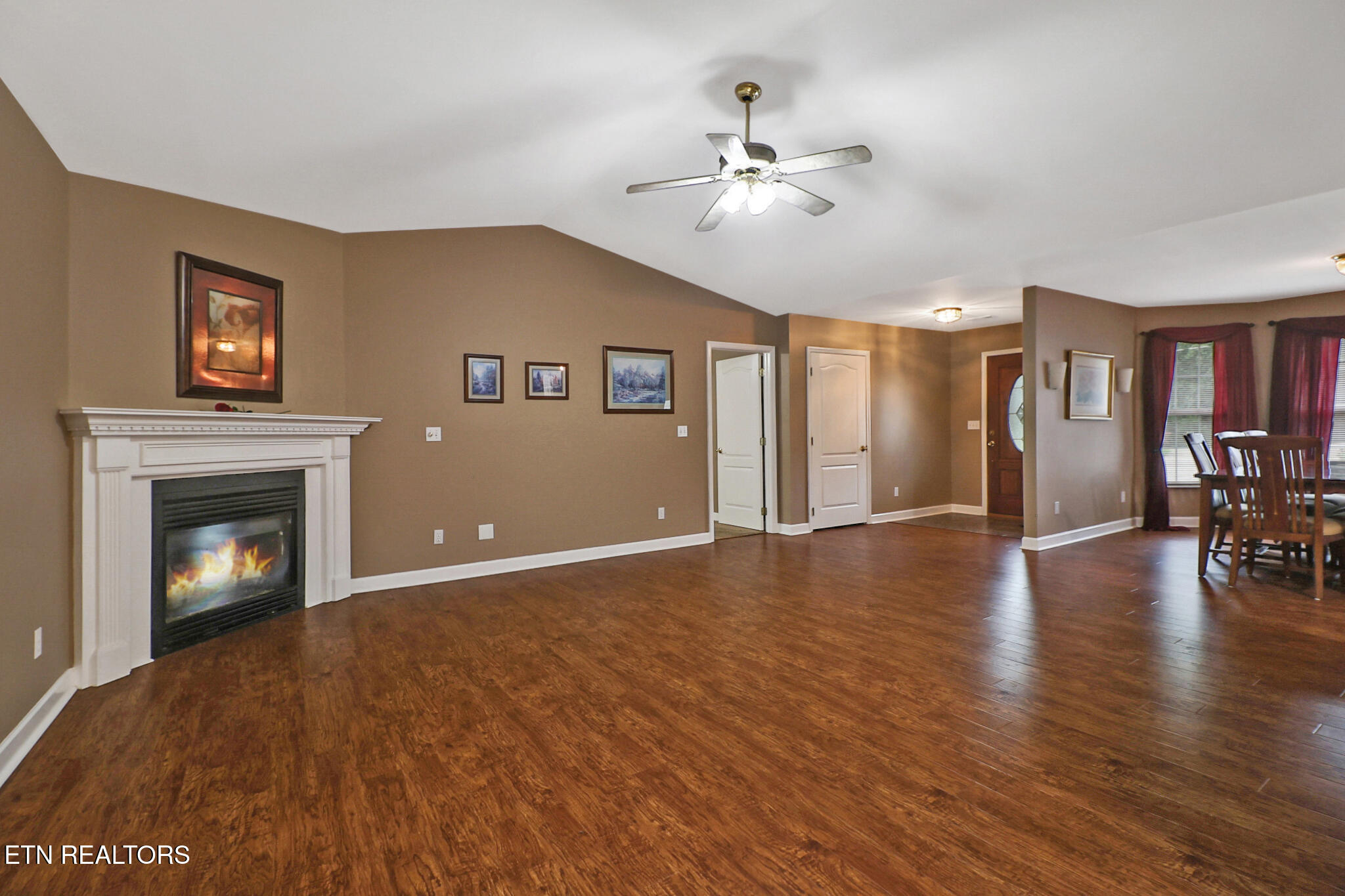 122 Twin Oaks Drive Rockwood TN 37854
