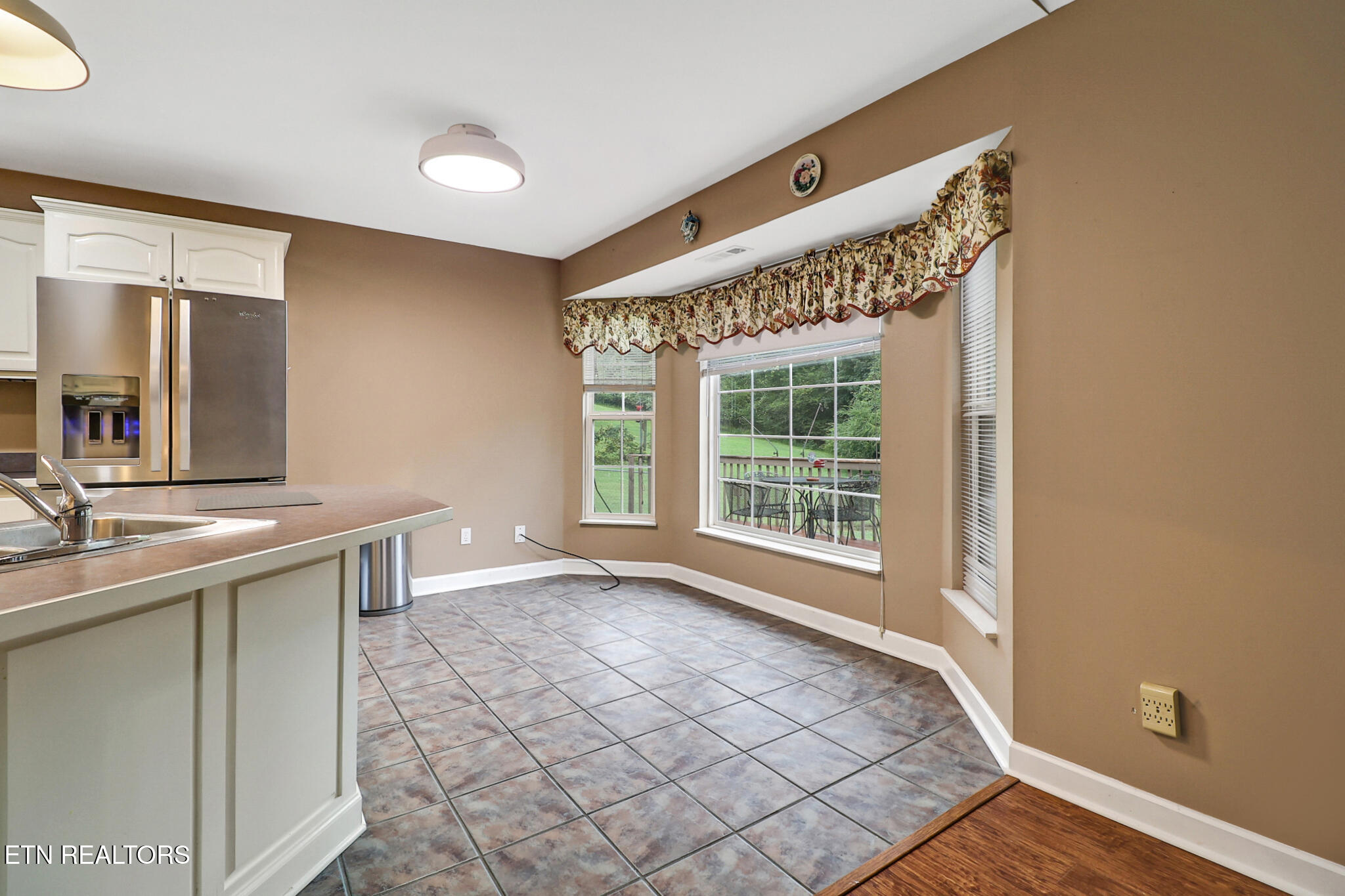 122 Twin Oaks Drive Rockwood TN 37854