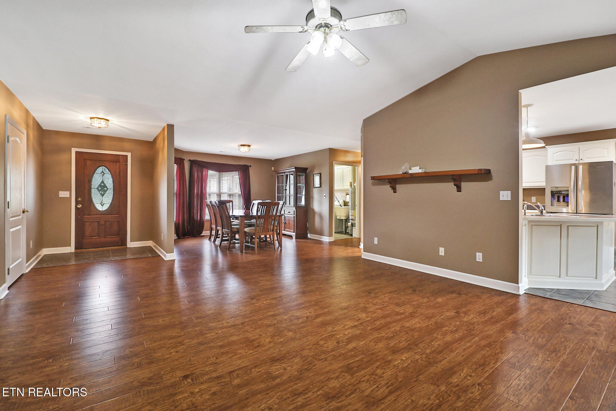 122 Twin Oaks Drive Rockwood TN 37854