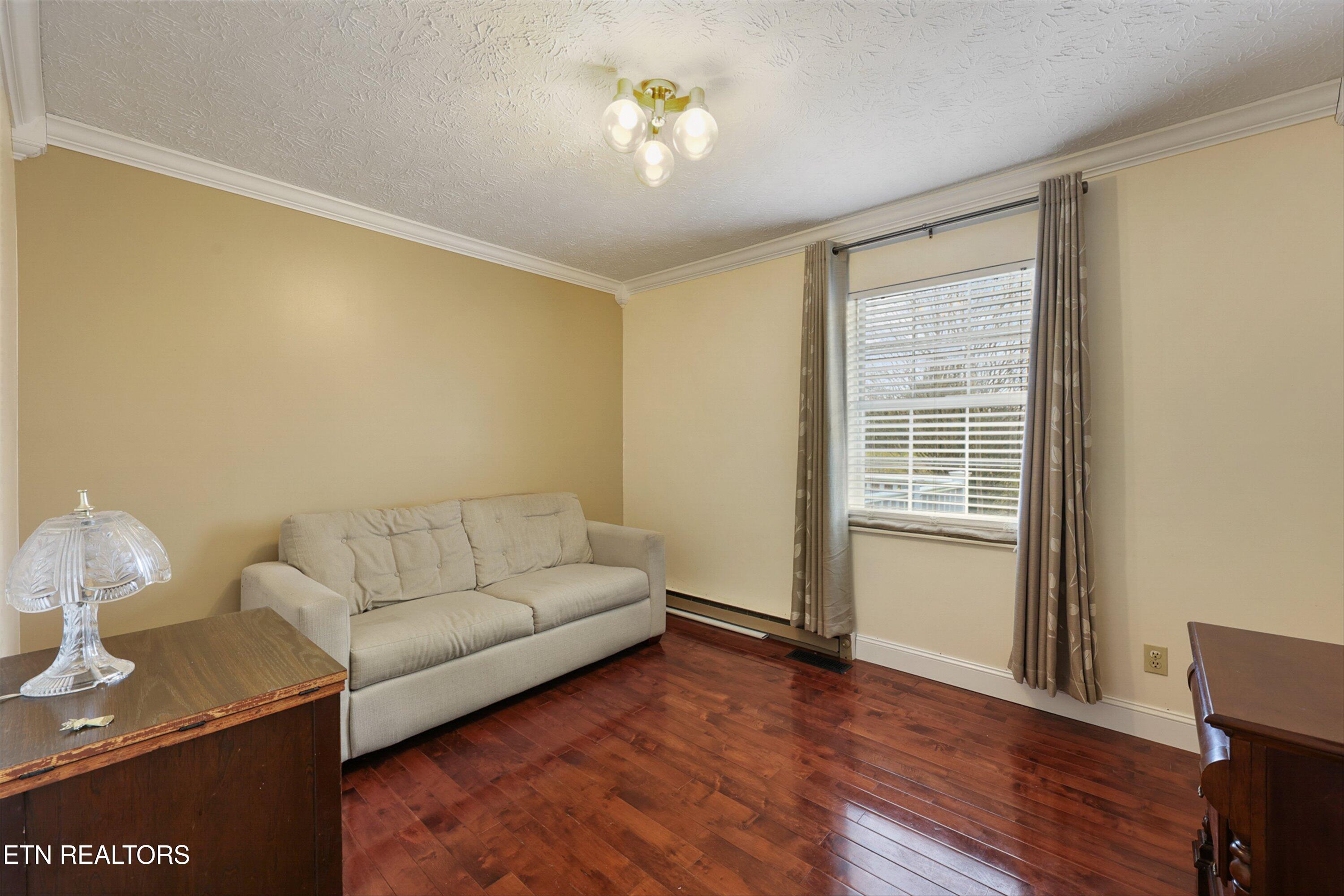 156 Hollifield Drive Jacksboro TN 37757