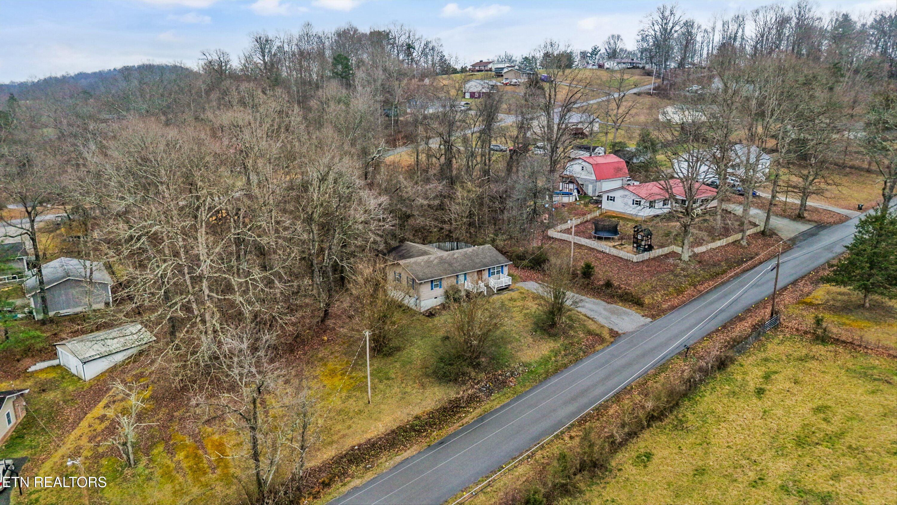 156 Hollifield Drive Jacksboro TN 37757