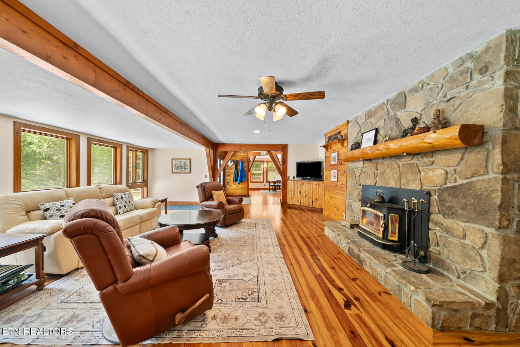 303 Cumberland Cove Road Monterey TN 38574