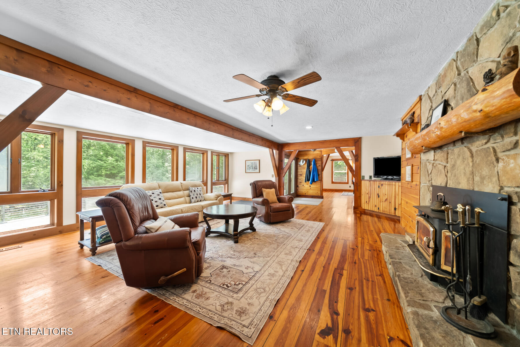303 Cumberland Cove Road Monterey TN 38574