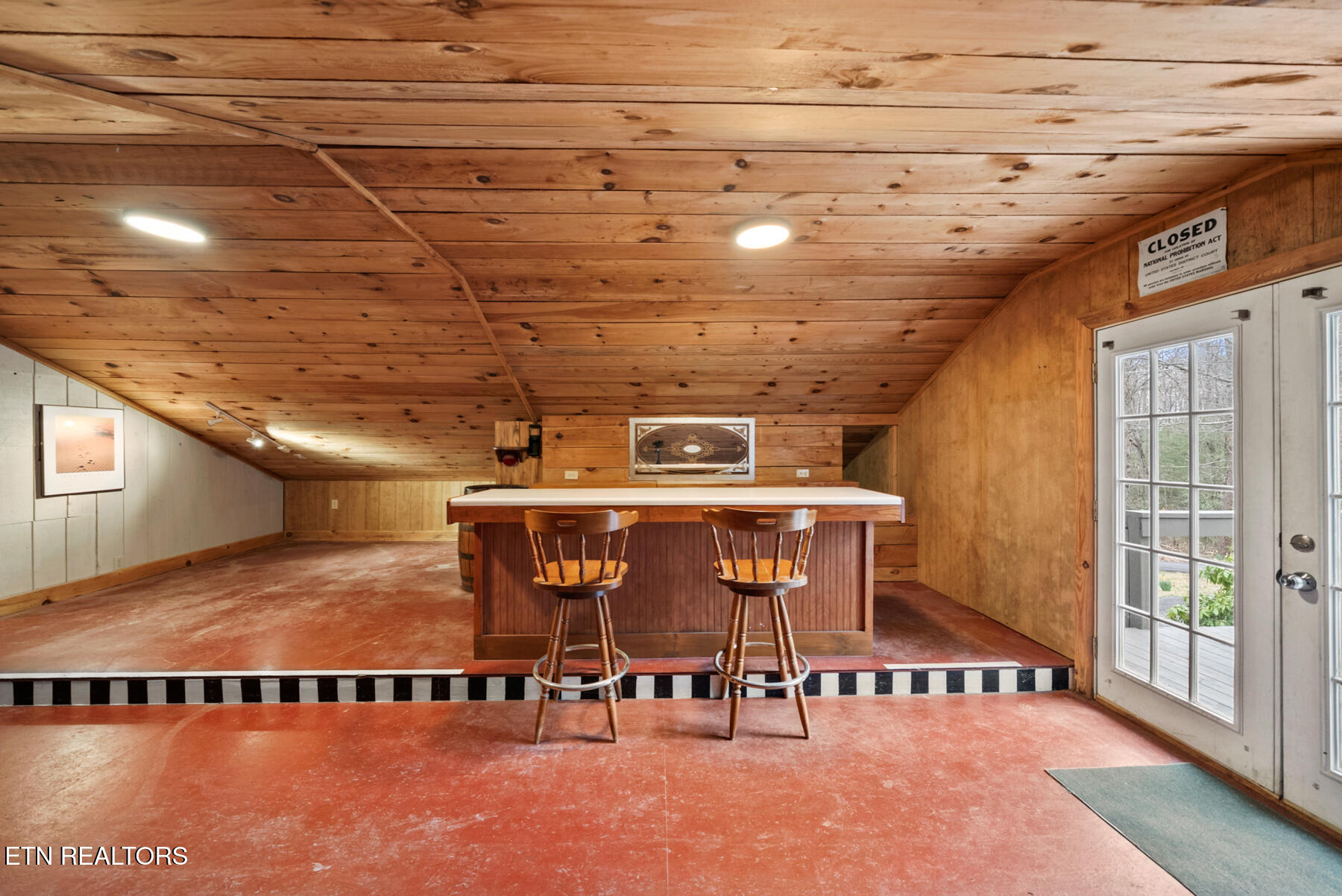 303 Cumberland Cove Road Monterey TN 38574