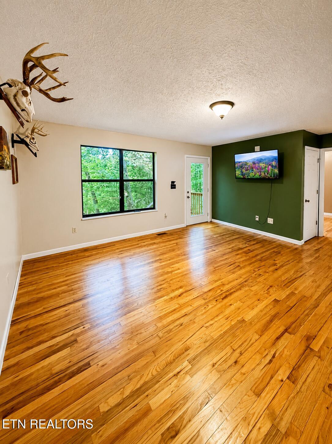 1820 Peaceful Way Sevierville TN 37876