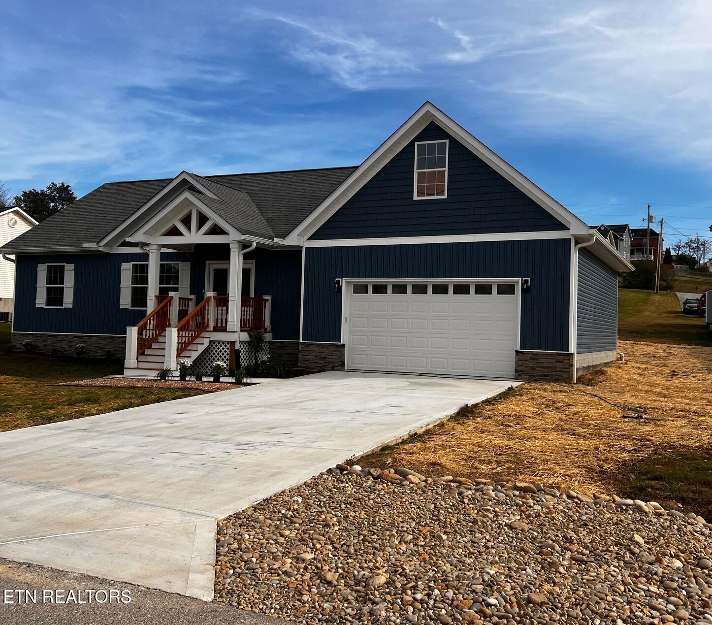 180 Clover Circle Jacksboro TN 37757