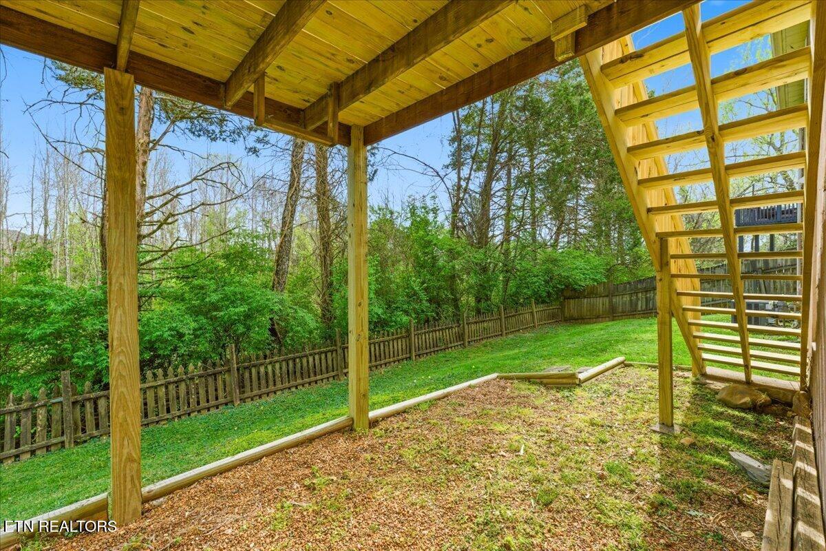 2004 Knoll Tree Drive Knoxville TN 37932