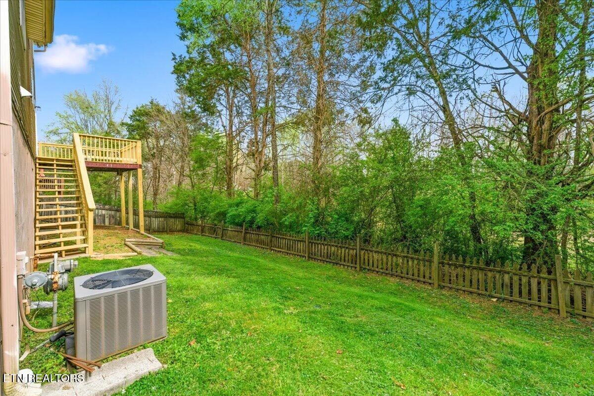 2004 Knoll Tree Drive Knoxville TN 37932