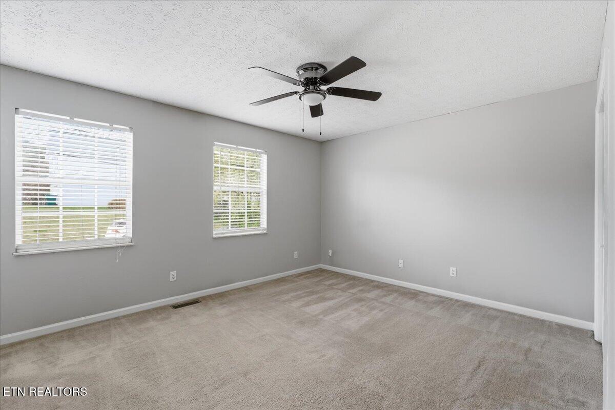 2004 Knoll Tree Drive Knoxville TN 37932