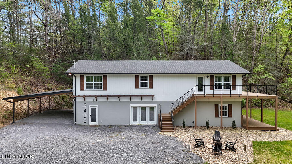3402 Lillie Boulevard Sevierville TN 37876