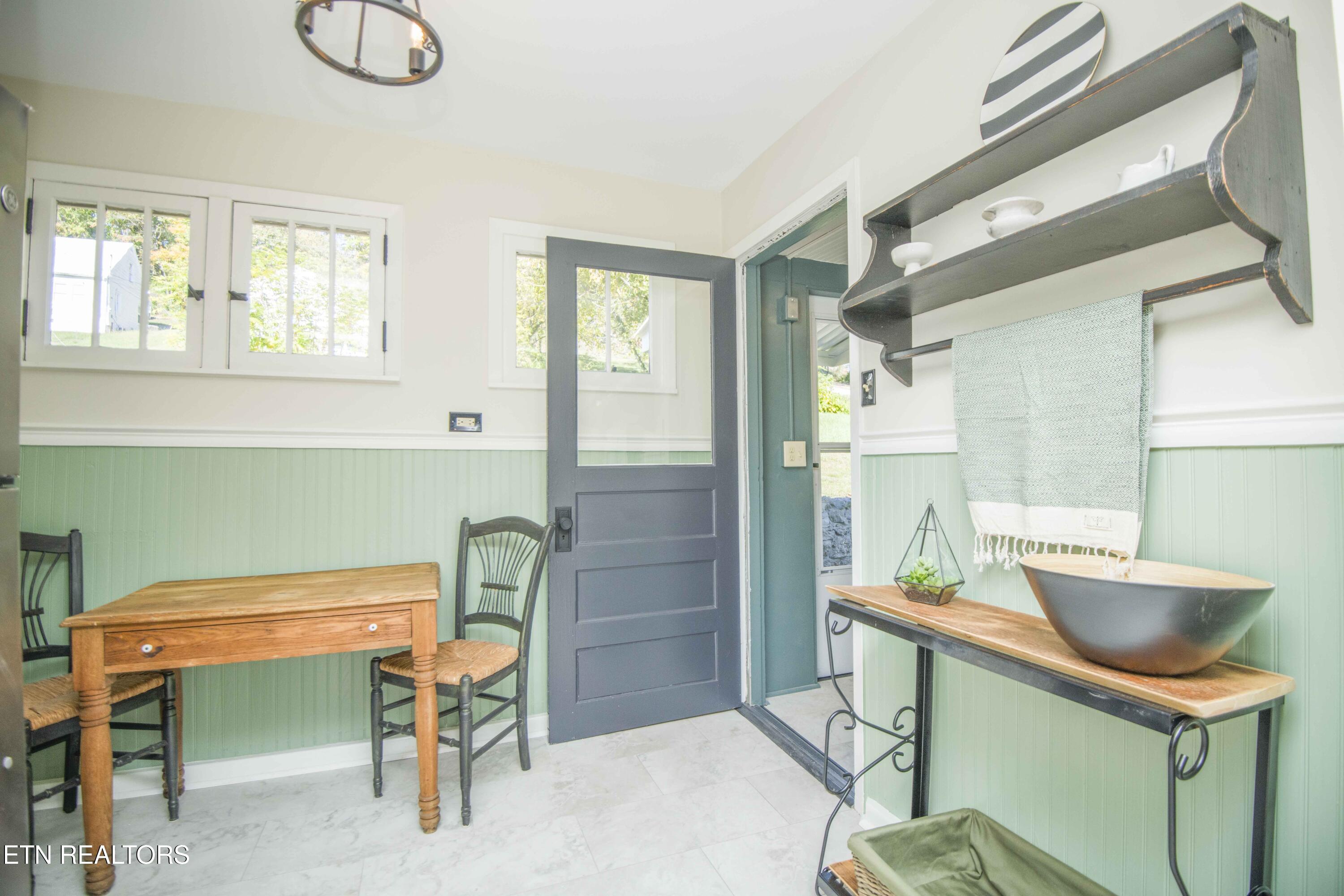 342 Marshall Street Clinton TN 37716