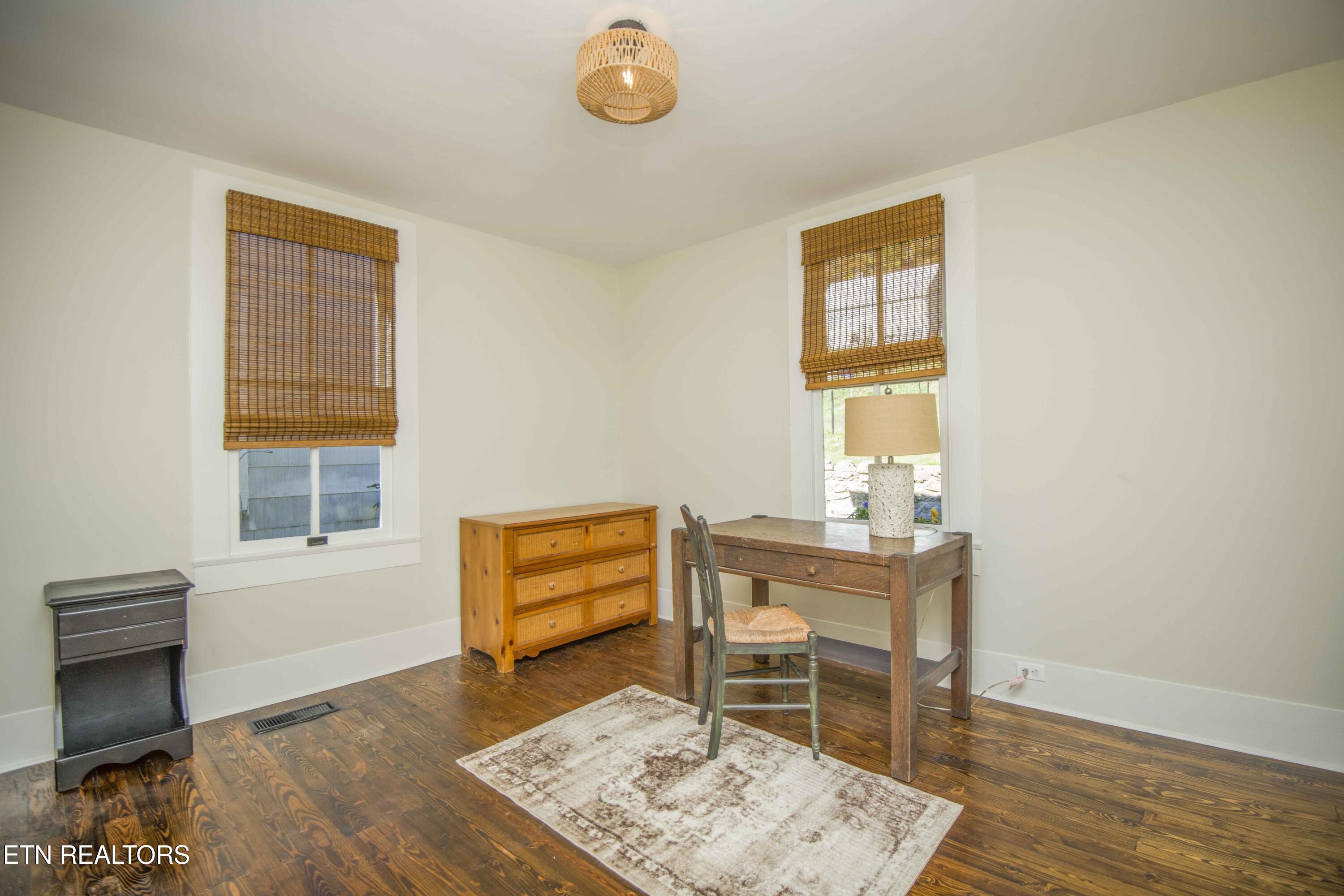 342 Marshall Street Clinton TN 37716