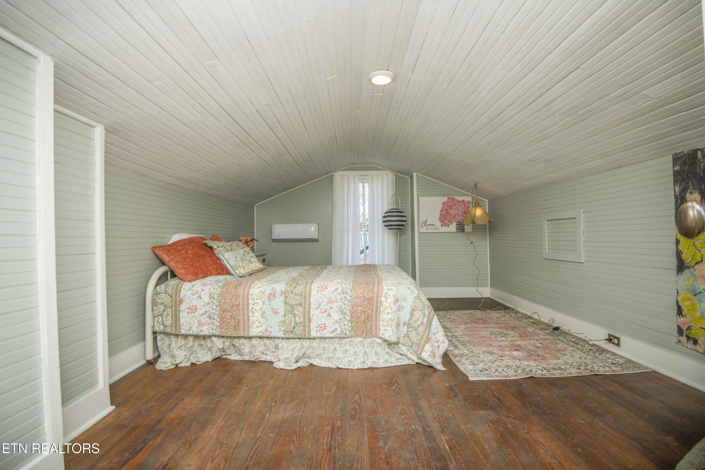 342 Marshall Street Clinton TN 37716