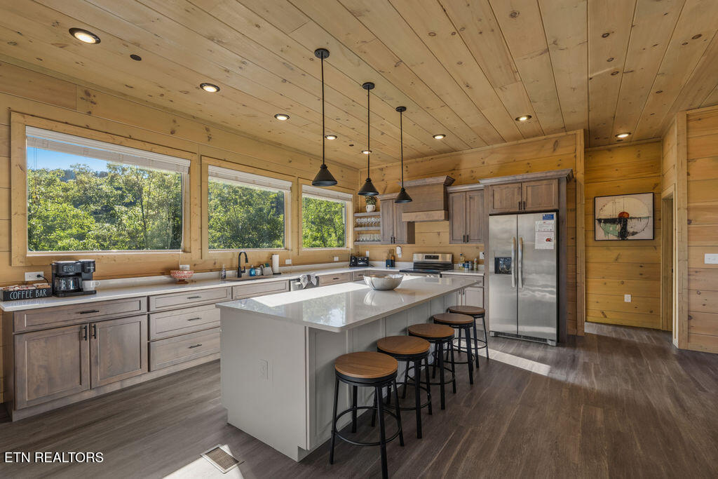 1429 Mountain Ash Way Sevierville TN 37876