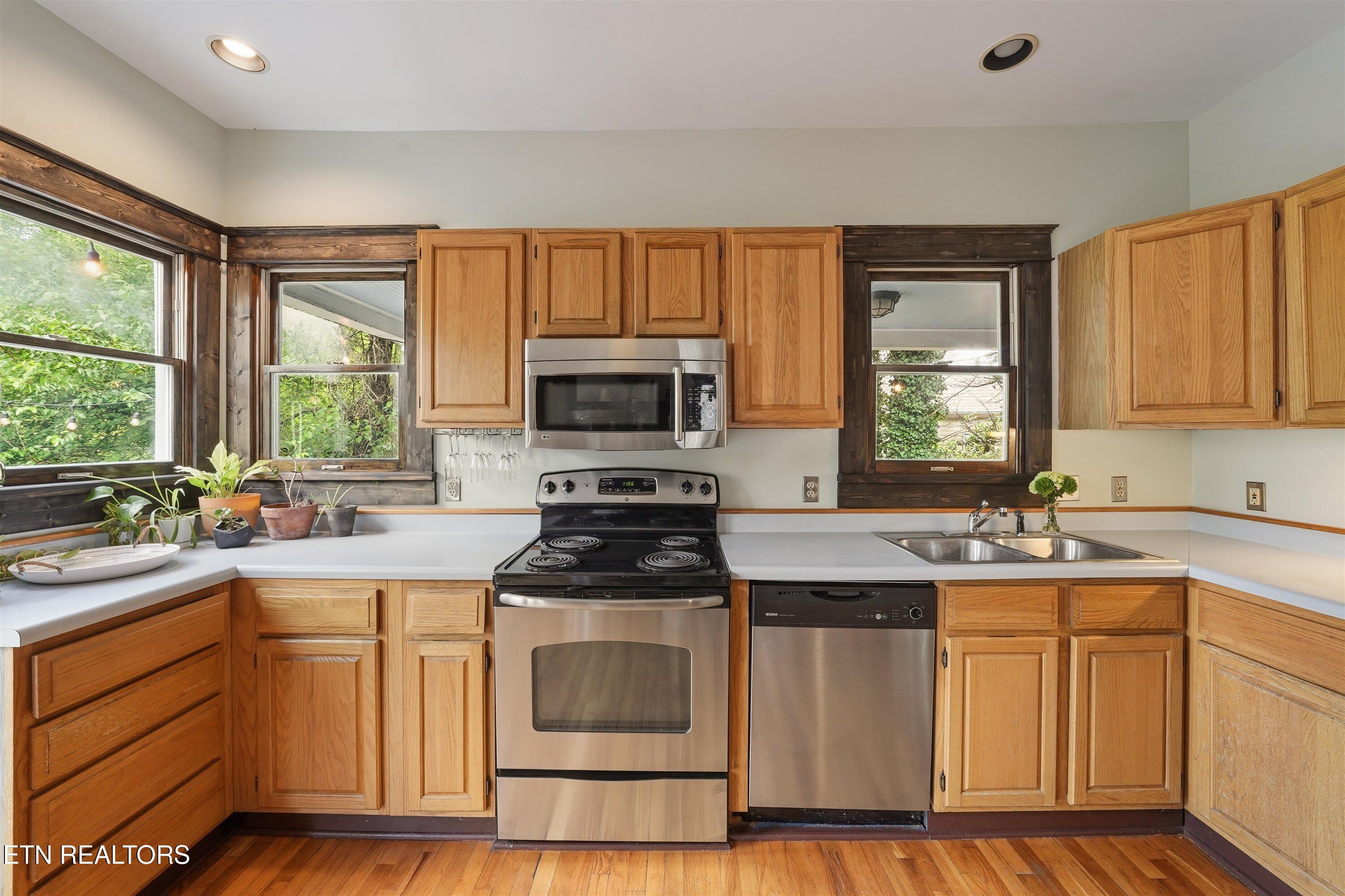1207 Luttrell Street Knoxville TN 37917