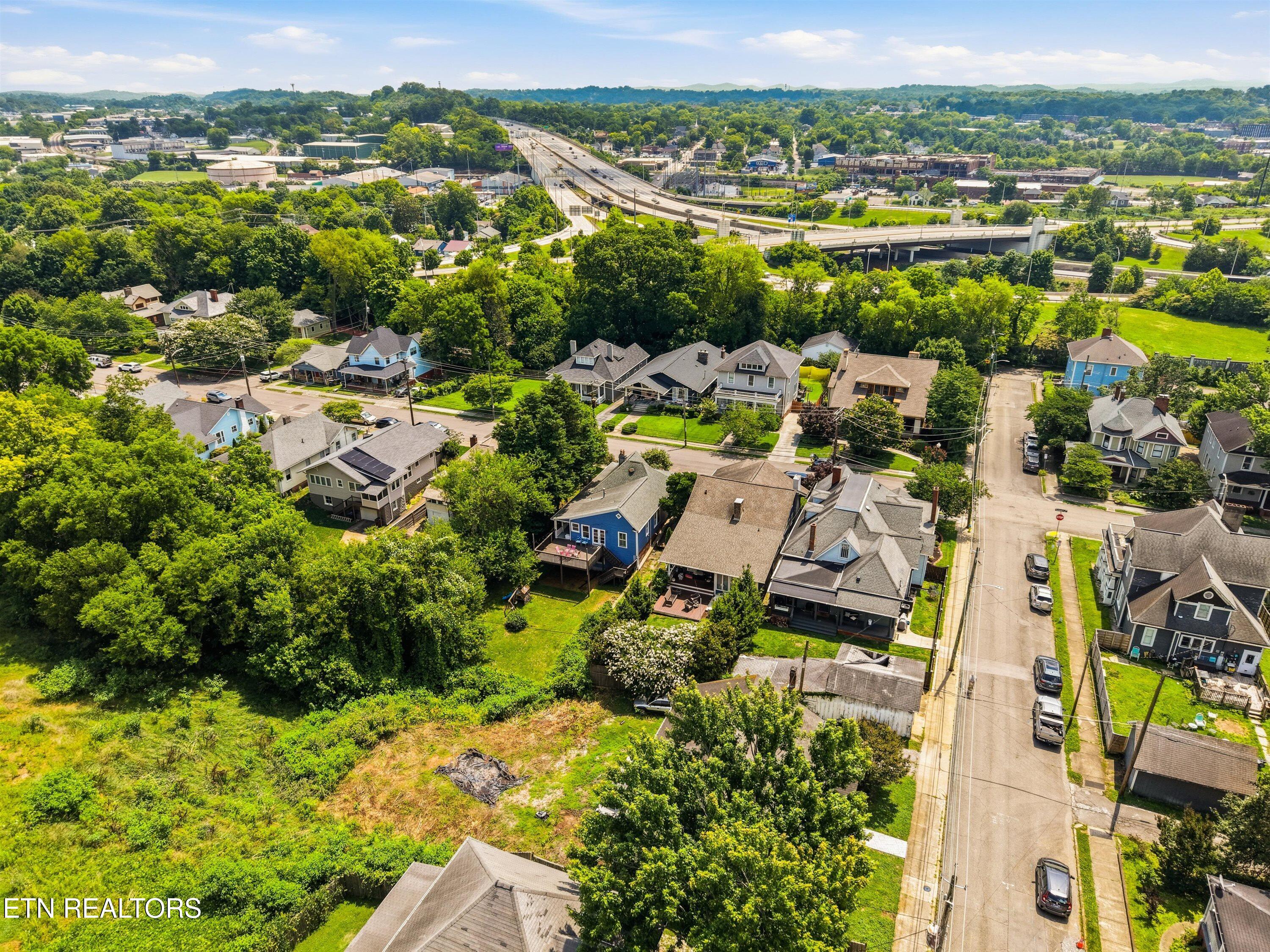 1207 Luttrell Street Knoxville TN 37917