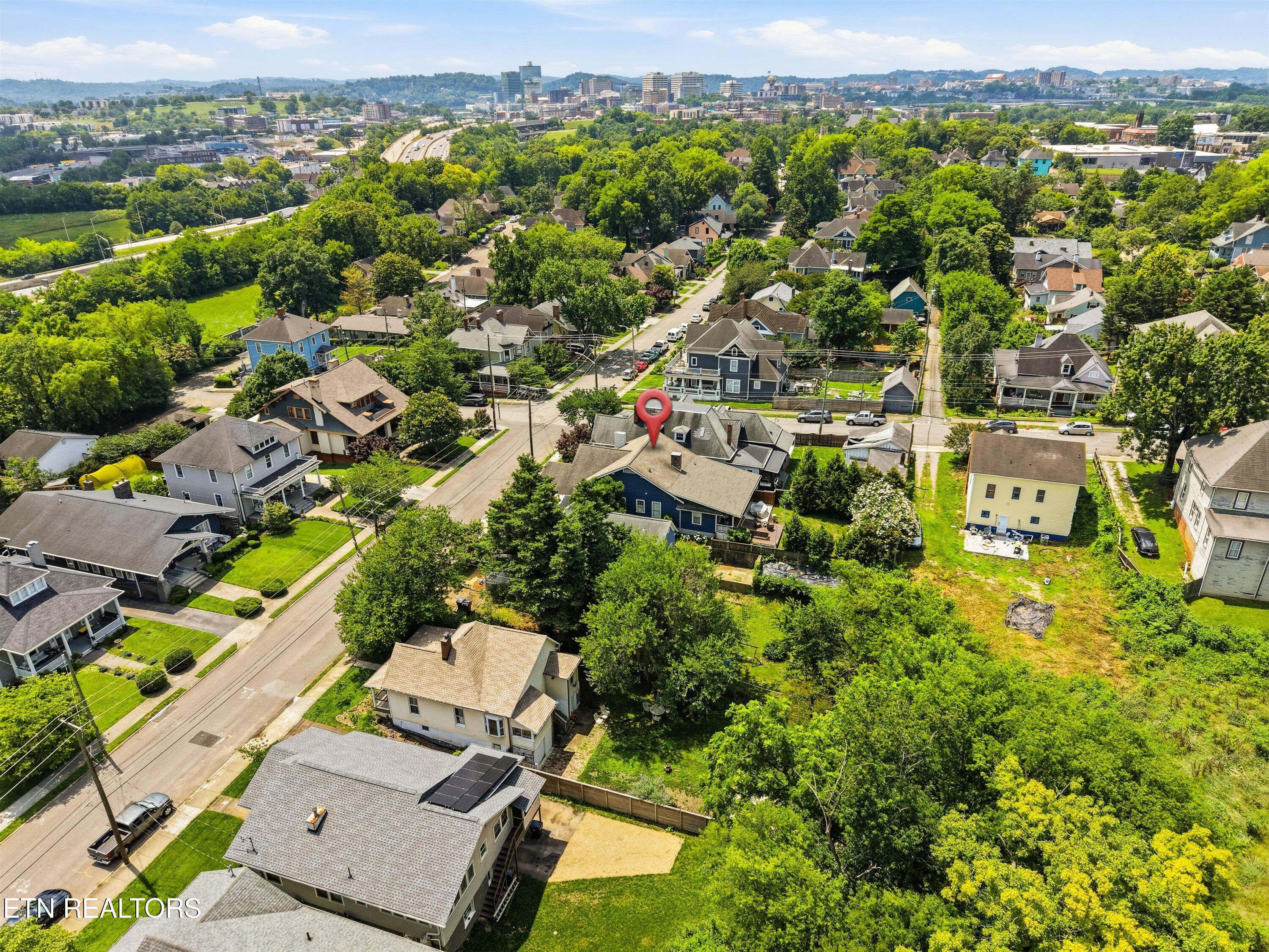 1207 Luttrell Street Knoxville TN 37917