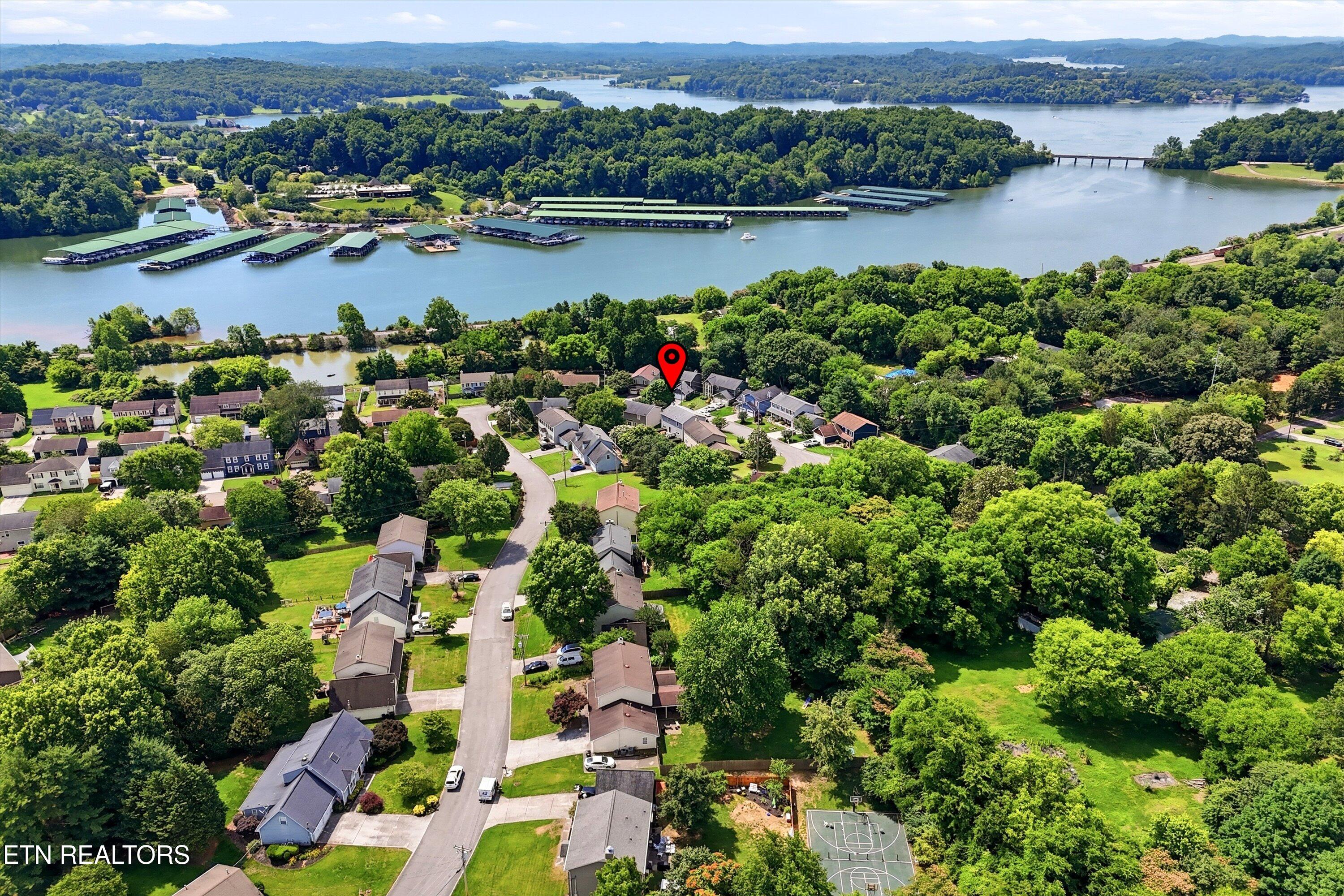 1109 Harbour Shore Drive Knoxville TN 37934
