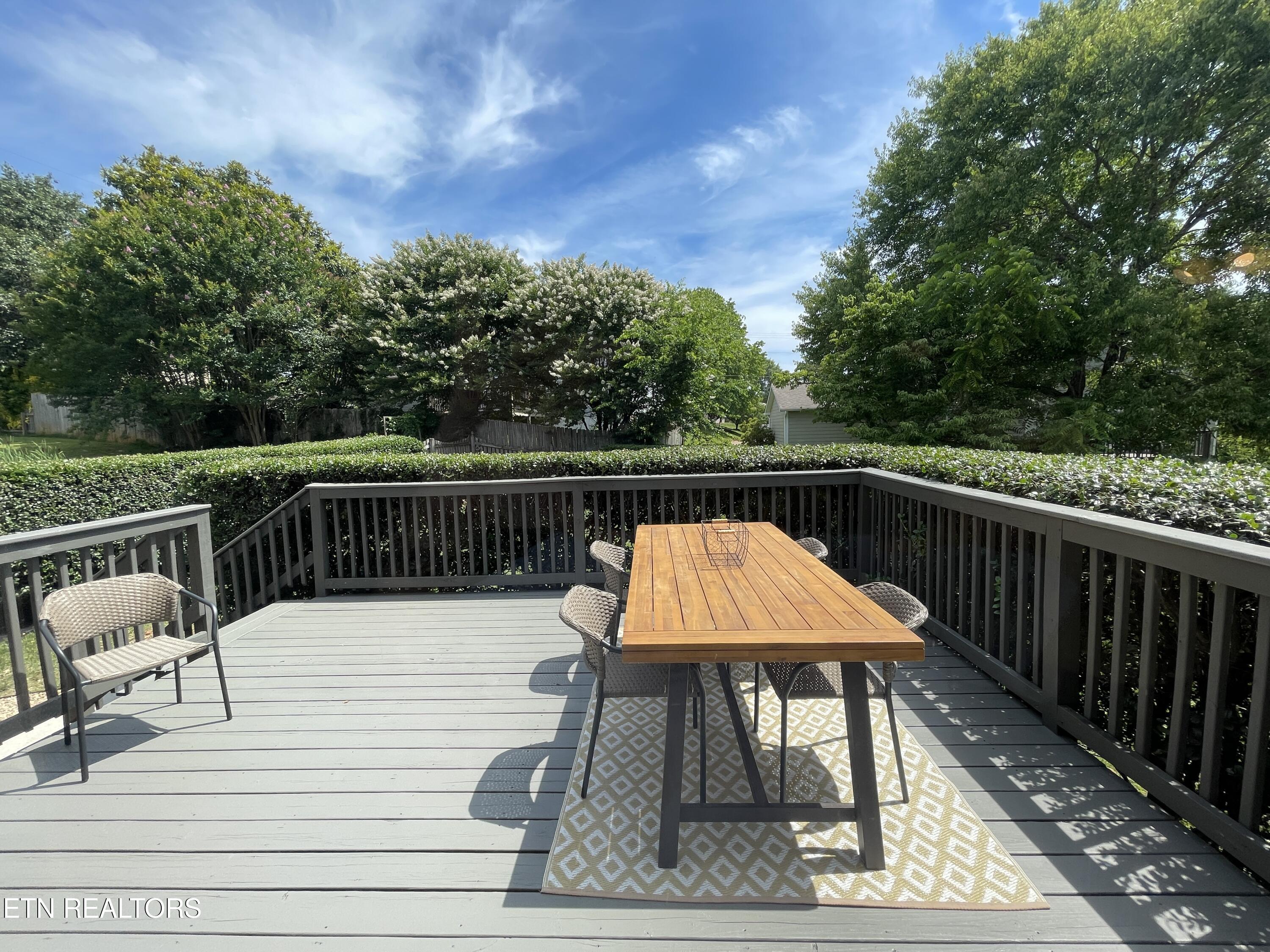 1109 Harbour Shore Drive Knoxville TN 37934