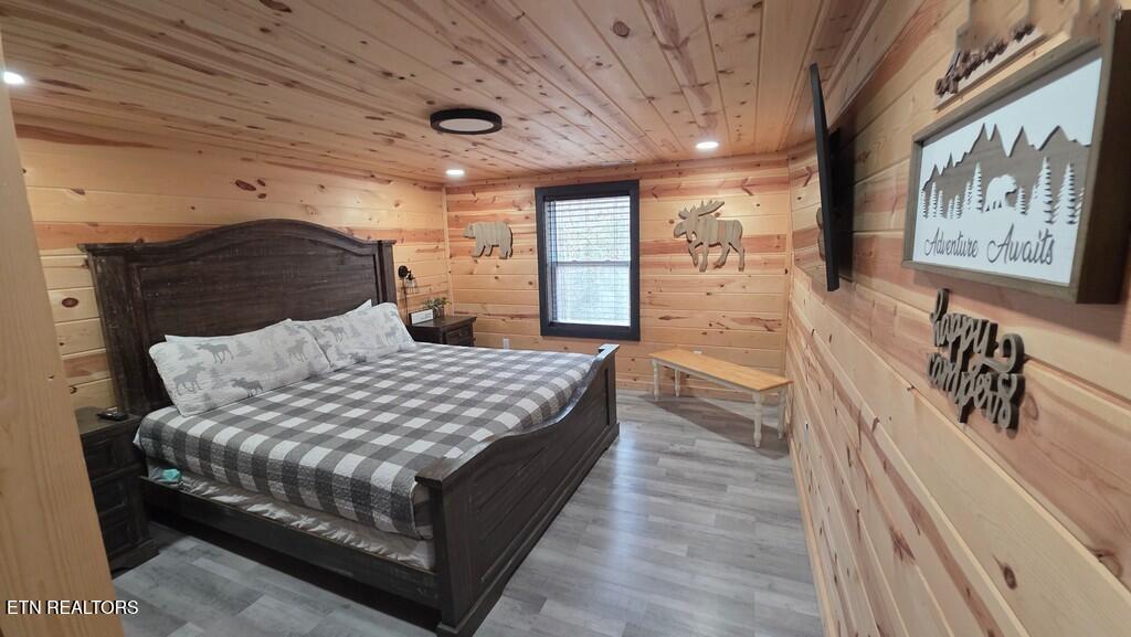 2869 Hatcher Mountain Road Sevierville TN 37862