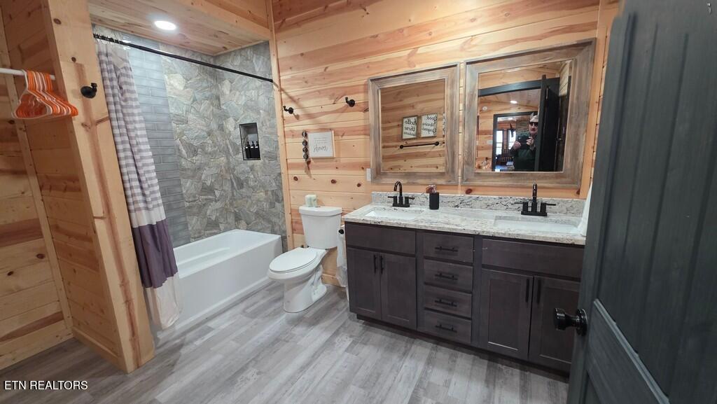 2869 Hatcher Mountain Road Sevierville TN 37862