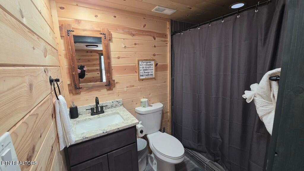 2869 Hatcher Mountain Road Sevierville TN 37862